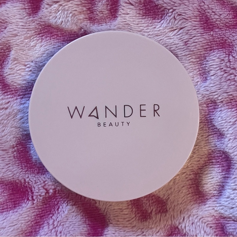 Wander Beauty Highlighter